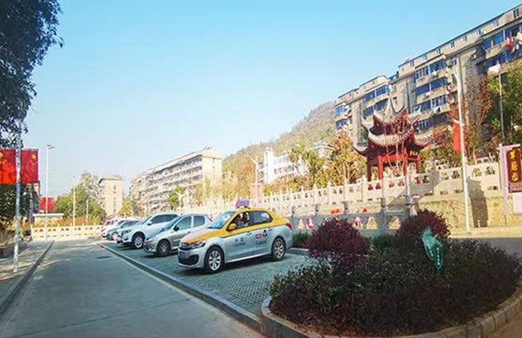 鄂州老城区百户小区管道整体改造纪实:暴雨倒灌后的生死抢修,六十八万换百年安居