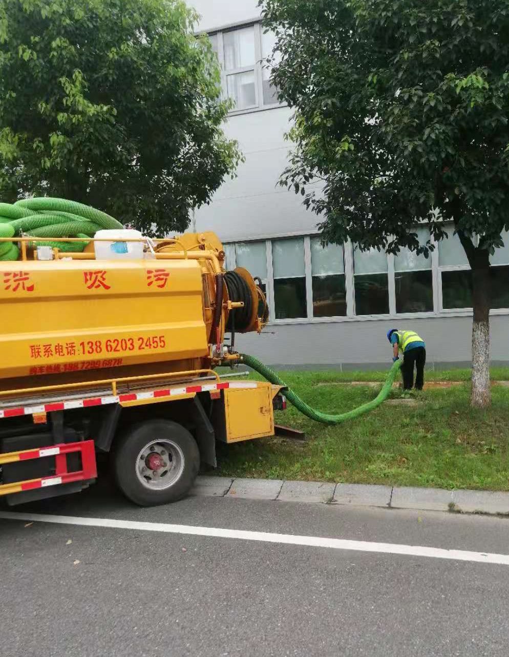 鄂州隔油池多久清理一回?别等厨房变“汪洋”再后悔,这个时间点最靠谱