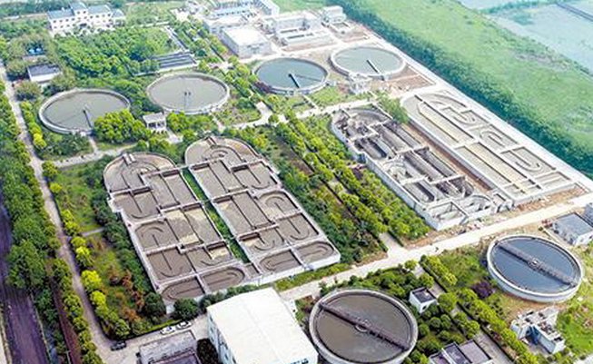 鄂州管道改造纪实:一场暴雨后,老城区的下水道终于不再“闹脾气