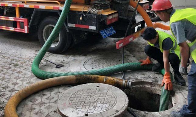 黄石新房预埋管道堵塞，别急着砸墙！5个自救法+3种必须叫师傅的情况