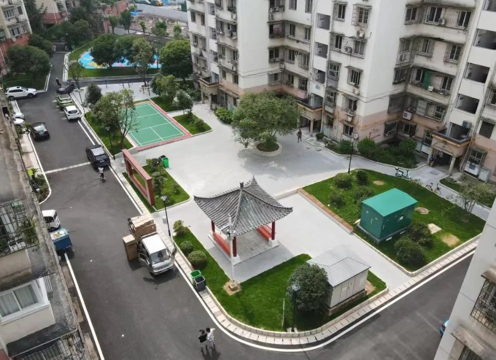 黄石老小区阳台落水管改造报价，这笔账到底怎么算才不亏？