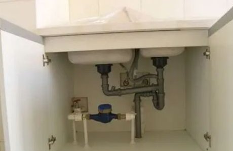 黄石阳新洗手盆下水管漏水更换费用——本地师傅的实用拆解