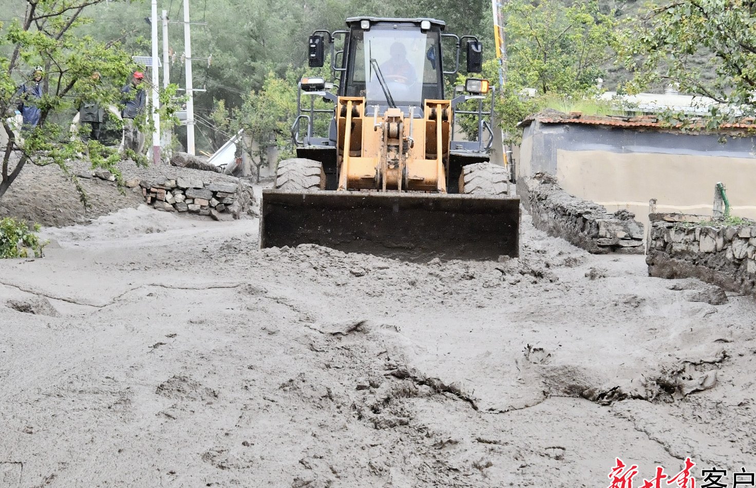 黄石入户下水泥沙淤积清理师傅:管道堵了别瞎捅,先看这7个自检步骤
